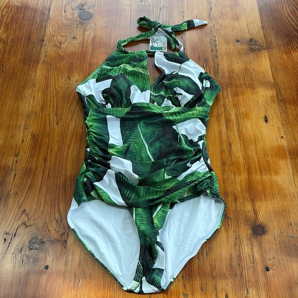 B2PRITY Tropical Palm Frond Leaf V-Neck Ruched‎ Halter 1pc Monokini medium  NWT - Picture 10 of 16